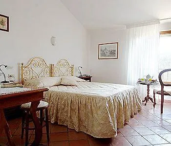 ***  Hotel San Michele Σαν Τζιμινιάνο Ιταλία
