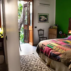 Bed & Breakfast Lirma 